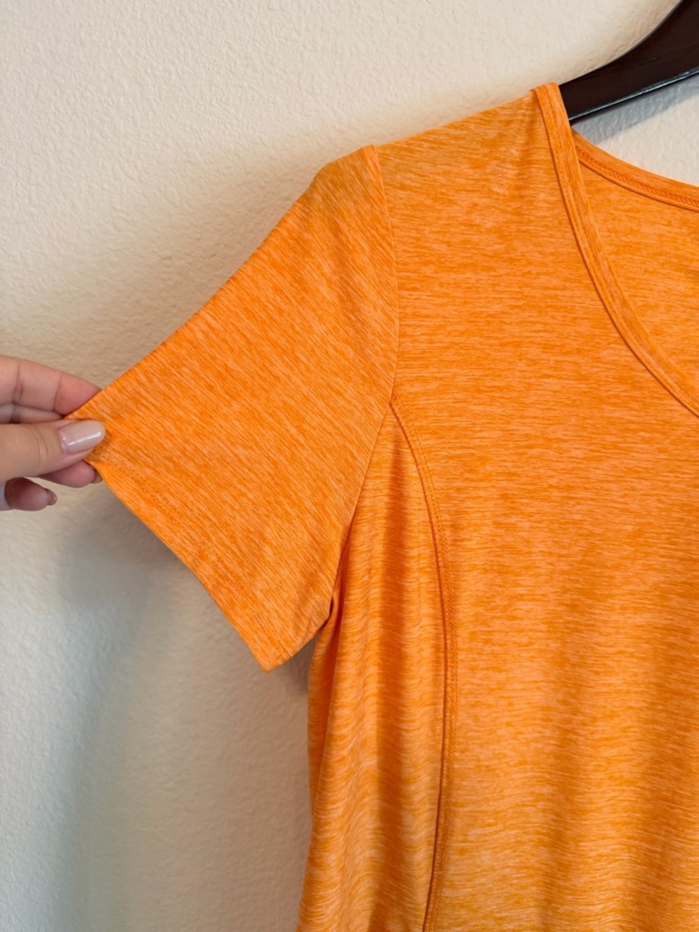 Duluth Trading Women's Armachillo Cooling Short Sleeve T-Shirt, orange, size M - Picture 7 of 11